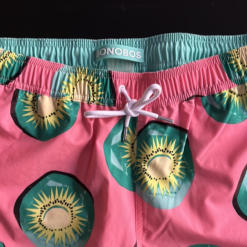 Bonobos Swim - Picture 3 of 3